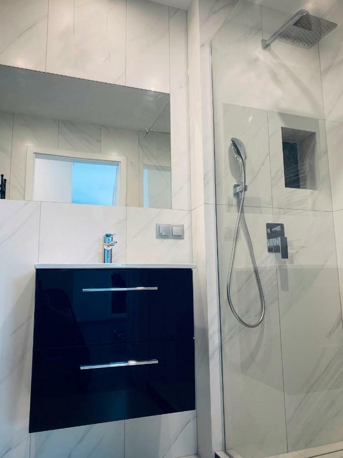 Апартаменты Apartament 102 G&W Вроцлав Экстерьер фото